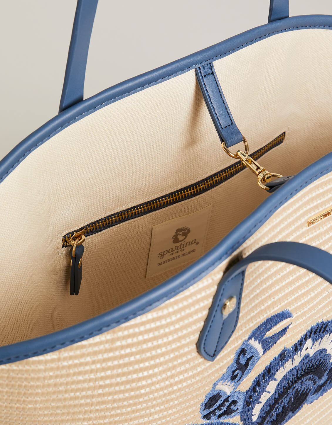 Straw Beach Tote Blue Crab