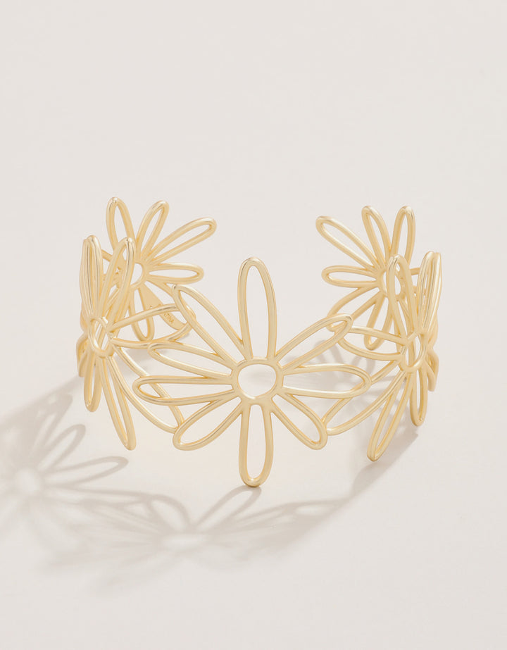 <p>Daisy Thin Cuff</p>