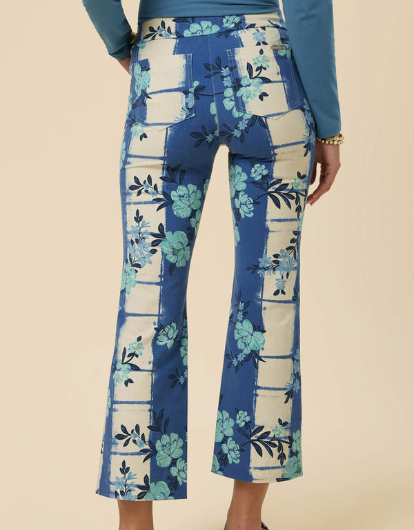 Maren Kick Flare Pant Serpentine Floral Pane Blue
