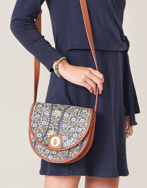 TABATHA FLAP CROSSBODY (WITH LINEN)