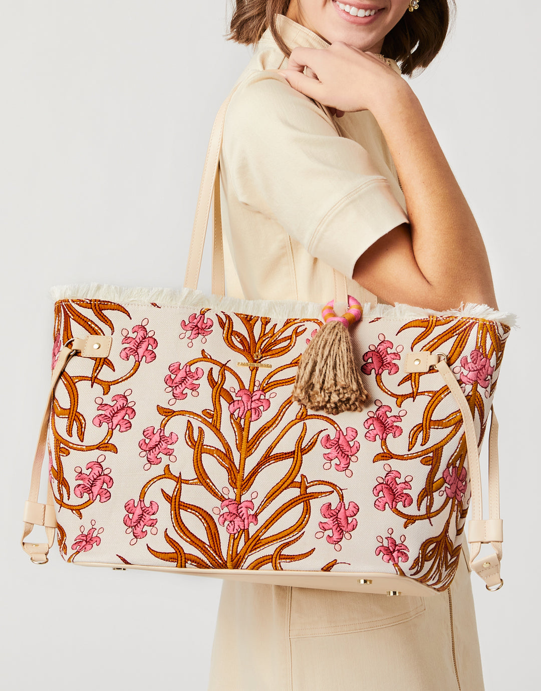 Jetsetter Tote Pepper Hall Woodblock Floral